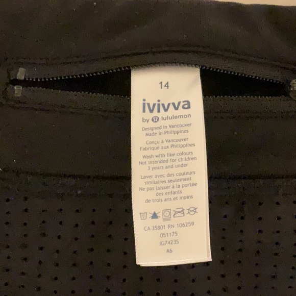 Ivivva Girls Athletic Shorts - Picture 4 of 4